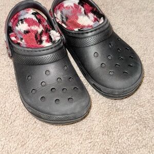 Kids Black Clogs with Fleece Lining size 13